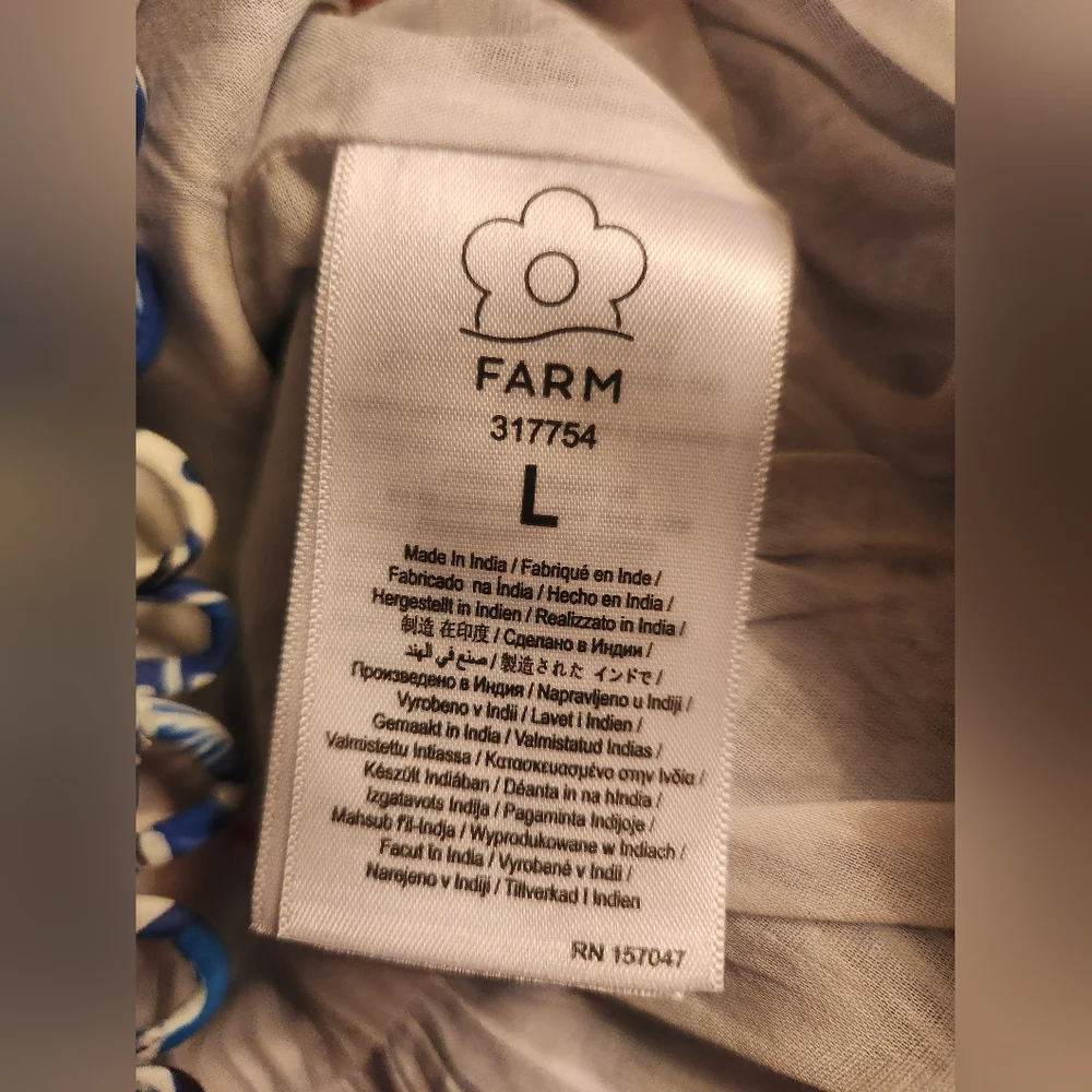 Farm Rio blue tropical print top - Picture 7 of 9